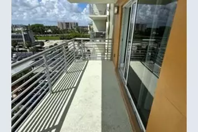 [Address not provided], Fort Lauderdale, FL 33306 - Photo 9