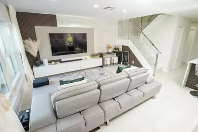 1236 NW 52nd Way, Deerfield Beach, FL 33442 - Photo 3