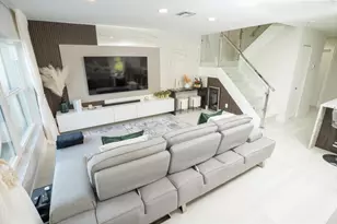 1236 NW 52nd Way, Deerfield Beach, FL 33442 - Photo 3