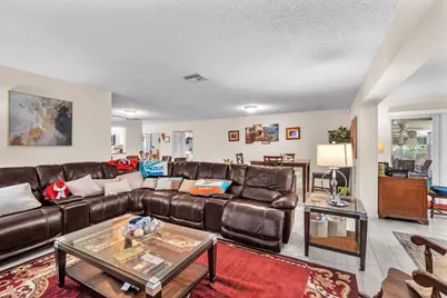 6104 Rainbow Circle, Greenacres, FL 33463 - Photo 25