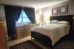 804 SE 7th St, Deerfield Beach, FL 33441 - Photo 9