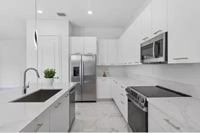 4421 SW 123rd Lane, Davie, FL 33330 - Photo 11