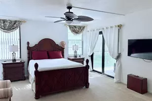 2112 S Cypress Bend Dr, Pompano Beach, FL 33069 - Photo 9