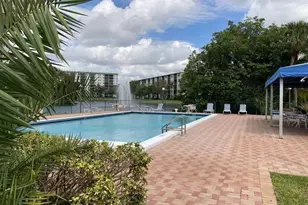 2112 S Cypress Bend Dr, Pompano Beach, FL 33069 - Photo 45