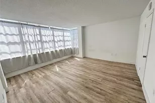 6855 Abbott Ave, Miami Beach, FL 33141 - Photo 9