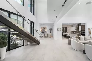 2500 Middle River Dr, Fort Lauderdale, FL 33305 - Photo 13