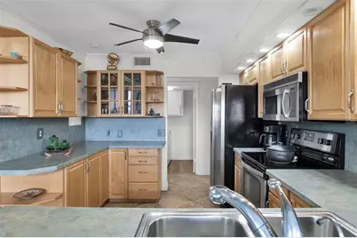 105 Lake Emerald Drive #711, Fort Lauderdale, FL 33309 - Photo 13