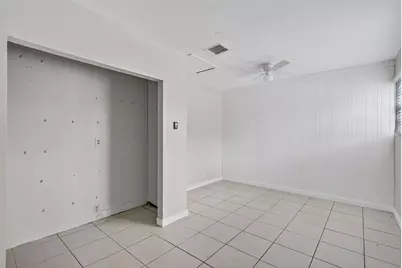 143 SW Grove Avenue, Port Saint Lucie, FL 34983 - Photo 23