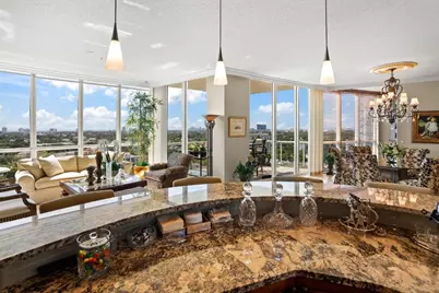 111 SE 8th Avenue #1501, Fort Lauderdale, FL 33301 - Photo 3