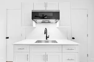 725 81st St, Miami Beach, FL 33141 - Photo 9