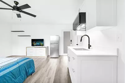 725 81st Street, Miami Beach, FL 33141 - Photo 7