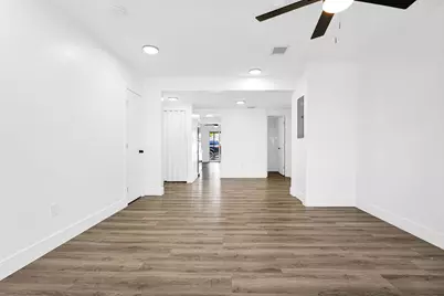 725 81st Street, Miami Beach, FL 33141 - Photo 17