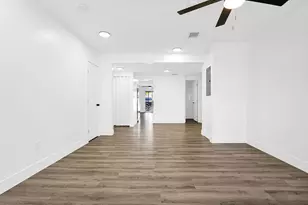 725 81st St, Miami Beach, FL 33141 - Photo 17