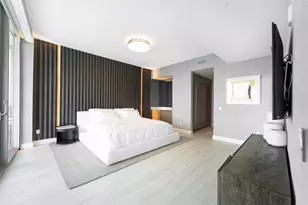 18975 Collins Ave, North Miami Beach, FL 33160 - Photo 11