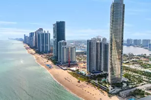 18975 Collins Ave, North Miami Beach, FL 33160 - Photo 51