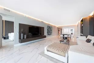 18975 Collins Ave, North Miami Beach, FL 33160 - Photo 3