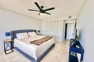 3111 N Ocean Dr, Hollywood, FL 33019 - Photo 17