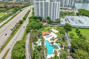 3300 NE 192nd St Unit, Miami, FL 33180 - Photo 9