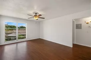 315 Circle Dr Unit, Boynton Beach, FL 33435 - Photo 5