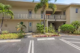 315 Circle Dr Unit, Boynton Beach, FL 33435 - Photo 1