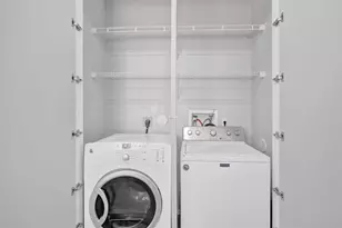 1251 Hayes, Hollywood, FL 33019 - Photo 57