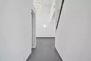 1251 Hayes, Hollywood, FL 33019 - Photo 5