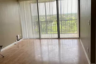 6797 Willow Wood Dr, Boca Raton, FL 33434 - Photo 3