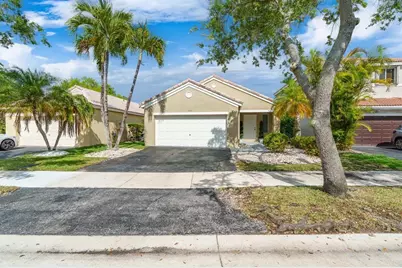 1525 Salerno Circle, Weston, FL 33327 - Photo 13