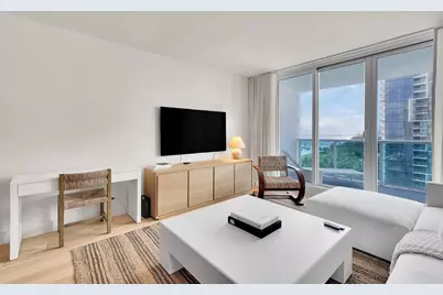 2301 Collins Avenue #1008, Miami Beach, FL 33139 - Photo 7
