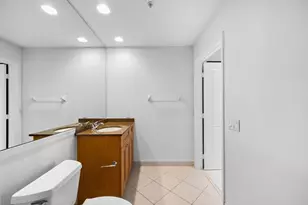 347 N New River Dr Unit, Fort Lauderdale, FL 33301 - Photo 19