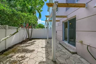 453 NE 1st St, Pompano Beach, FL 33060 - Photo 47