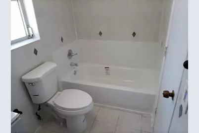 4000 NW Woodside Drive, Coral Springs, FL 33065 - Photo 5