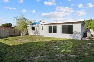 171 SW 78th Ave, Margate, FL 33068 - Photo 25