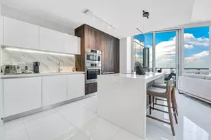 851 NE 1st Ave, Miami, FL 33132 - Photo 3