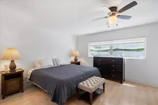 1000 NE 14th Ave, Hallandale Beach, FL 33009 - Photo 23