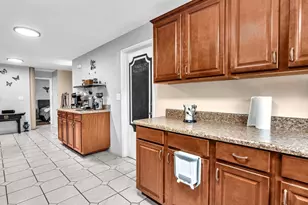 4201 NW 73rd Ave, Lauderhill, FL 33319 - Photo 17