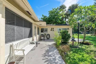 410 SW Natura Avenue, Deerfield Beach, FL 33441 - Photo 3