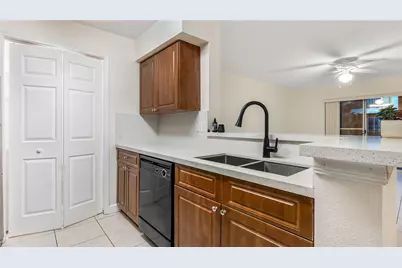 875 Riverside Drive #717, Coral Springs, FL 33071 - Photo 9