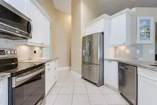 1020 SW 149th Ln, Sunrise, FL 33326 - Photo 21