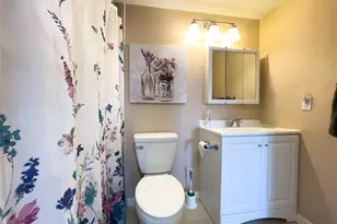 317 Knotty Pine Cir, Greenacres, FL 33463 - Photo 21