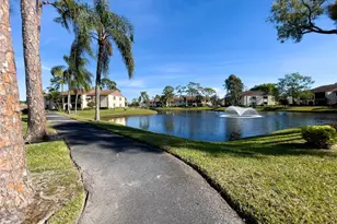 317 Knotty Pine Cir, Greenacres, FL 33463 - Photo 45