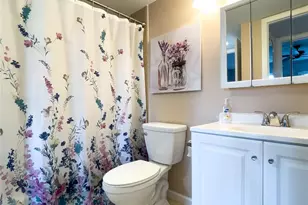 317 Knotty Pine Cir, Greenacres, FL 33463 - Photo 9