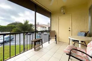 317 Knotty Pine Cir, Greenacres, FL 33463 - Photo 3