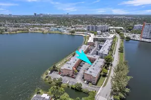 18707 NE 14th Ave, Miami, FL 33179 - Photo 3