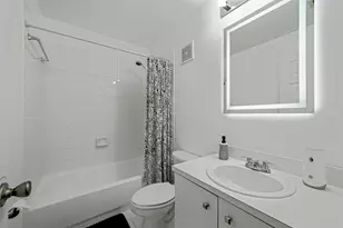 757 NW 208th Dr, Pembroke Pines, FL 33029 - Photo 23