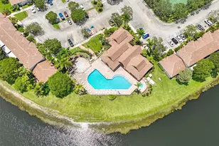 757 NW 208th Dr, Pembroke Pines, FL 33029 - Photo 47