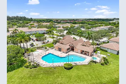 757 NW 208th Drive, Pembroke Pines, FL 33029 - Photo 45