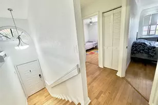 12078 NW 11th St, Pembroke Pines, FL 33026 - Photo 15