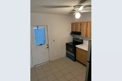 6 NW 7th Avenue #2, Dania Beach, FL 33004 - Photo 11