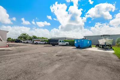 3651 NW 120th Avenue, Coral Springs, FL 33065 - Photo 37